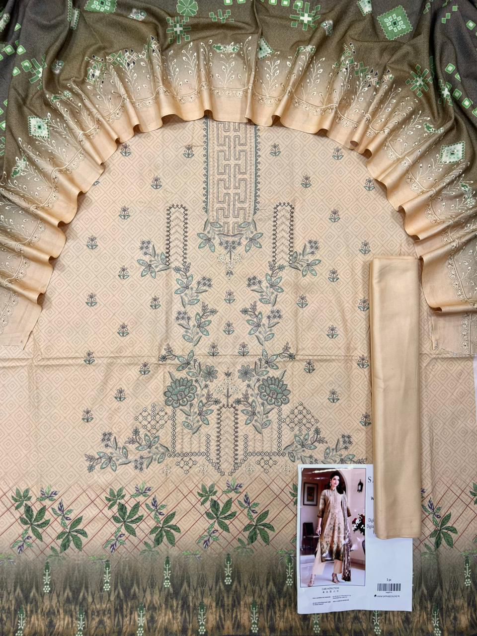 Sapphire Dhanak Embroidered Digital 3-Piece