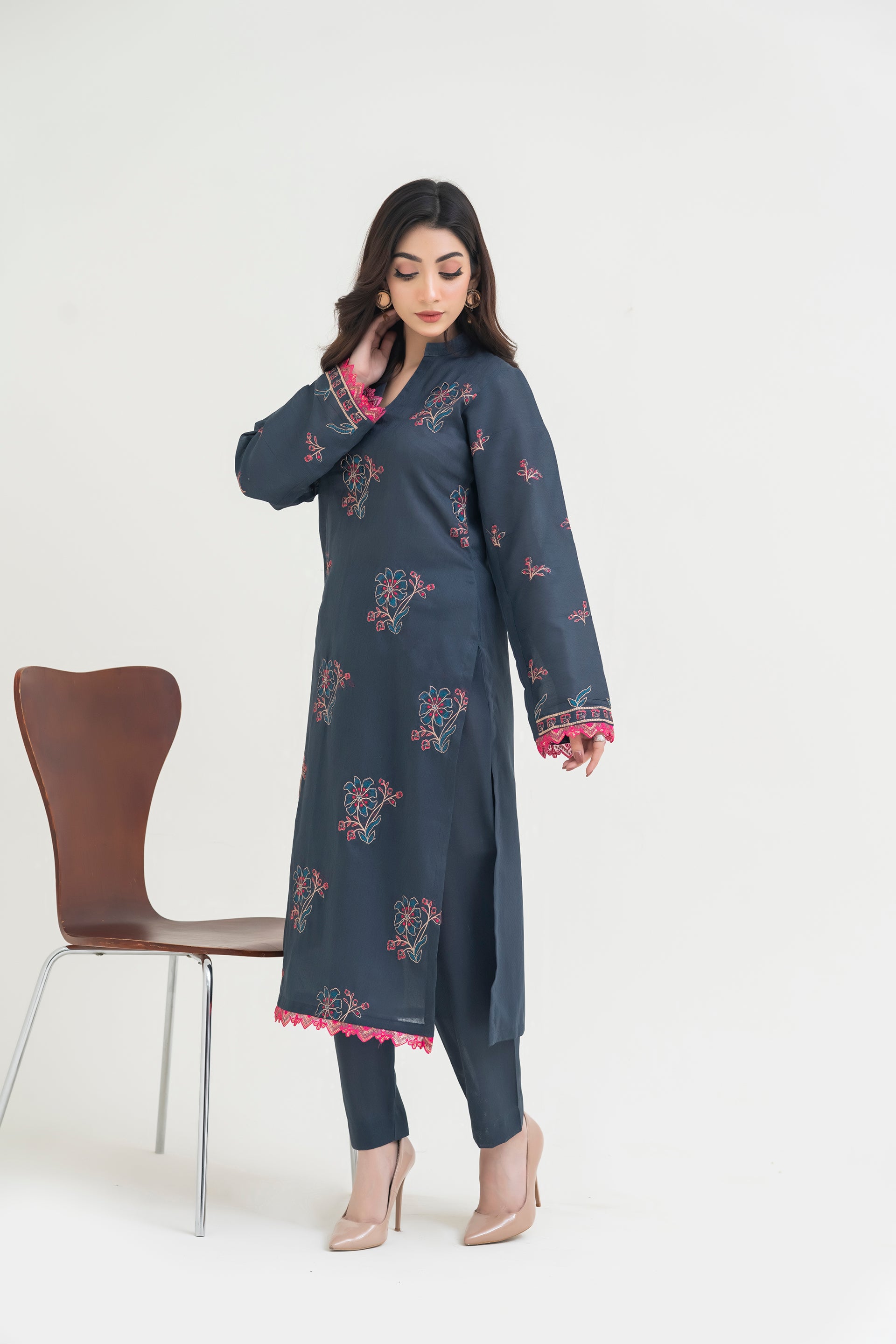 2PC JACQUARD EMBROIDERED SUIT - J-GREY