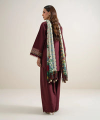 Sapphire Dhanak Embroidered 3-Piece Un-Stiched