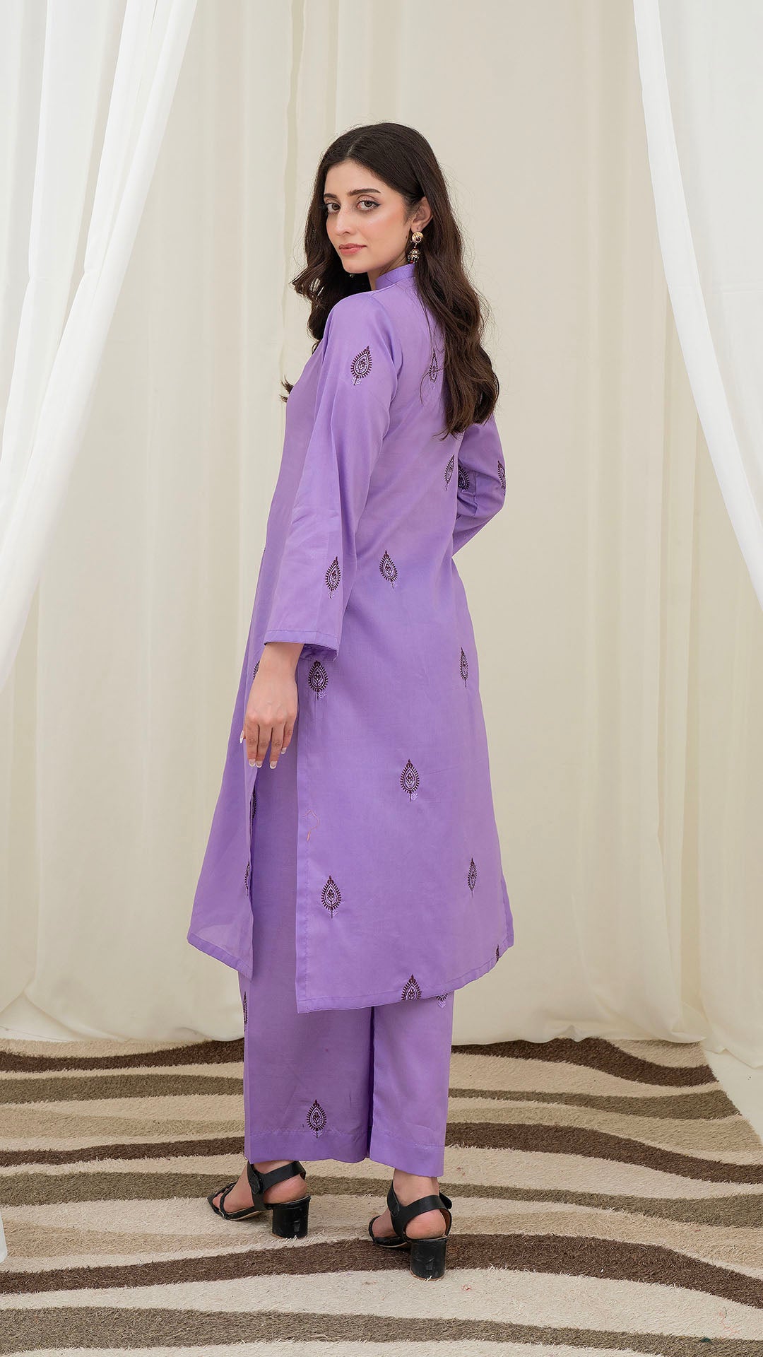 2PC LAWN EMBROIDERED UNSTICH SUIT BY ALIZEH - A-LILIC