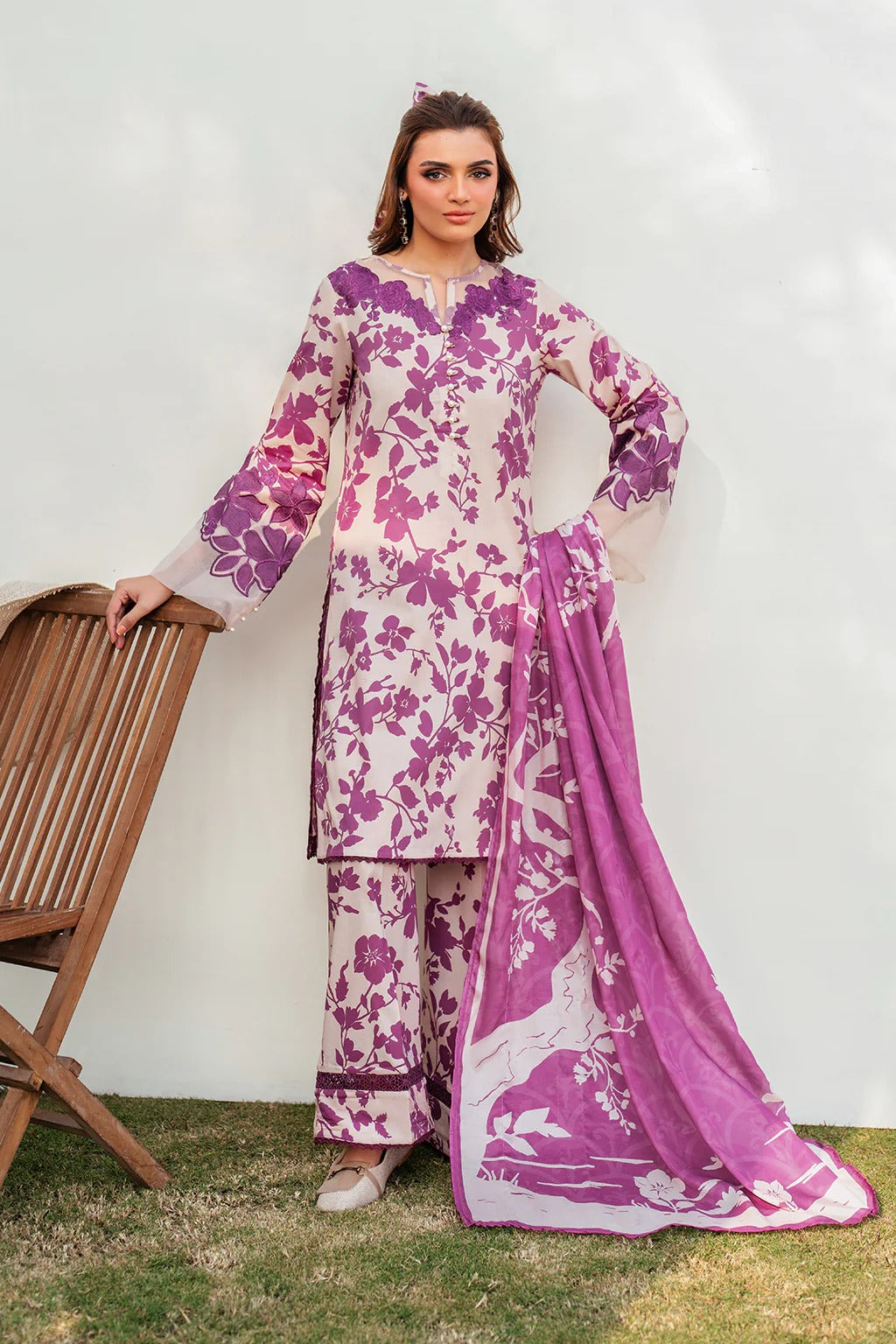 Iznik Khaddar 3-Piece Unstiched