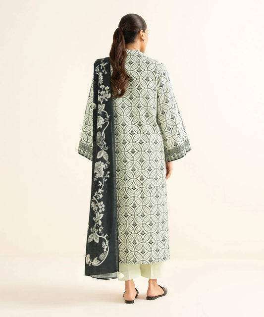 Nishat Printed Lawn 3-Piece Un-Stiched