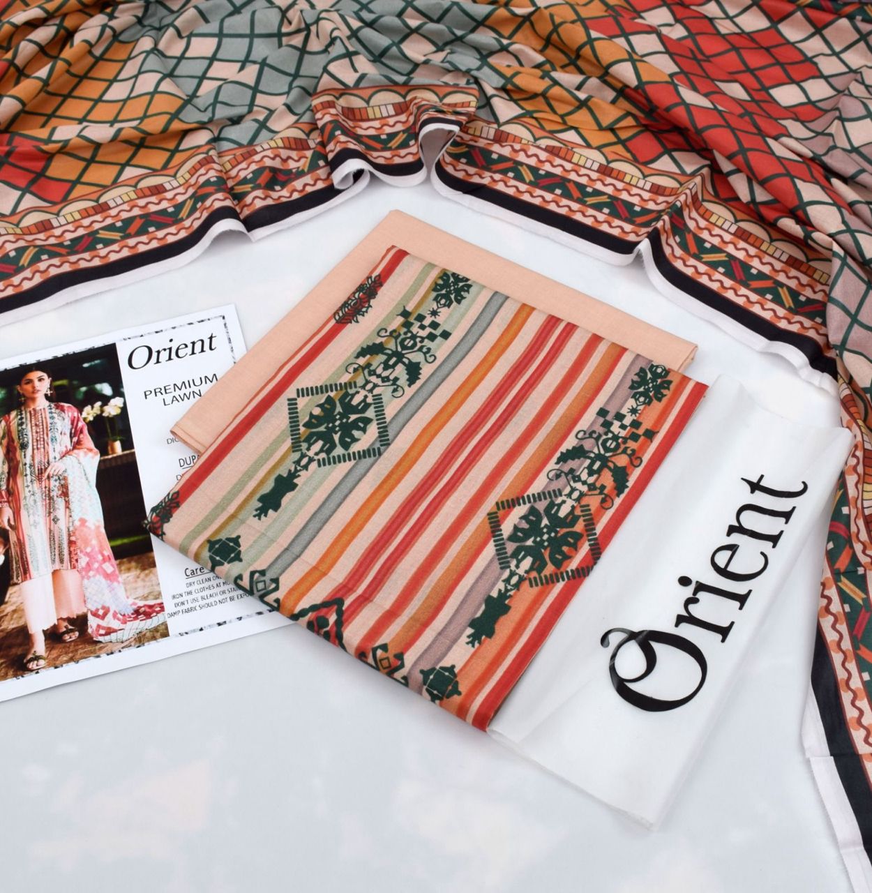Orient Lawn 3-Piece Unstiched