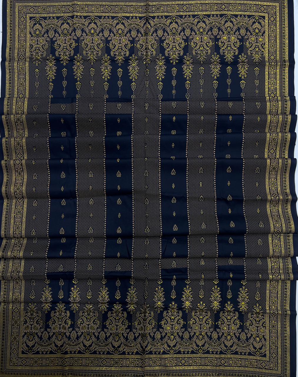 Dhanak Winter Fancy Ladies Shawl