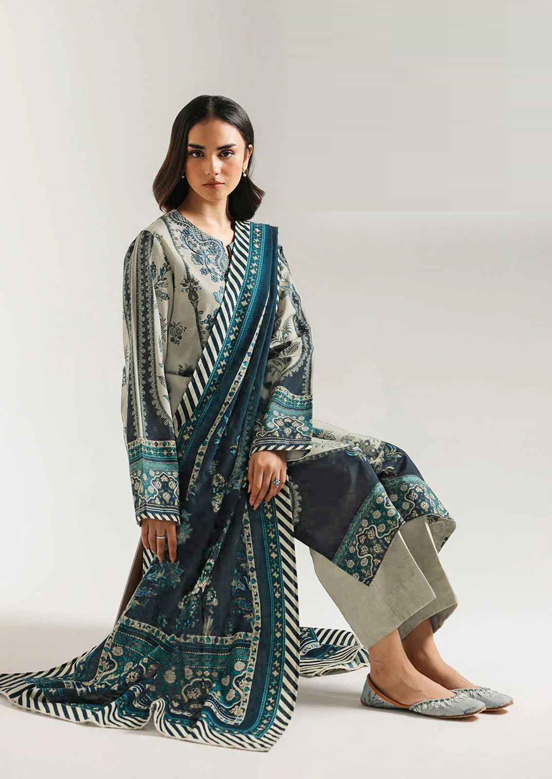 Mausummery Digital Lawn 3-Piece Un-Stiched